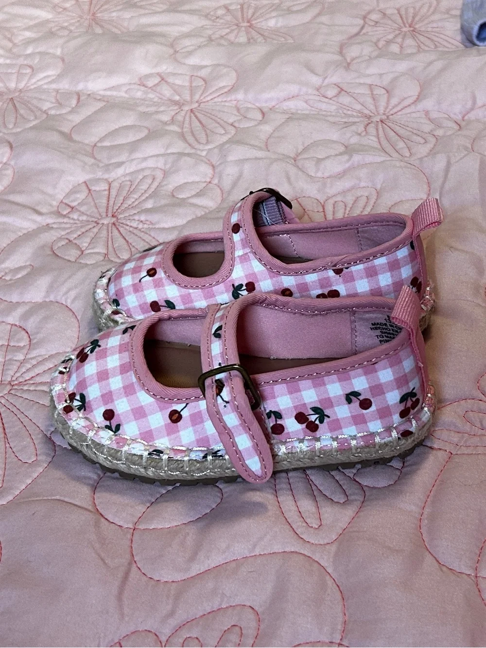 NWOT toddler girl shoes size 6